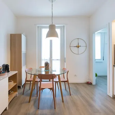 Apartment Navigli Charm *