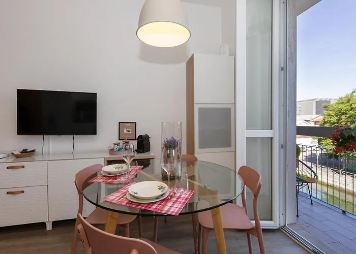 Navigli Charm - Cozy & 아파트